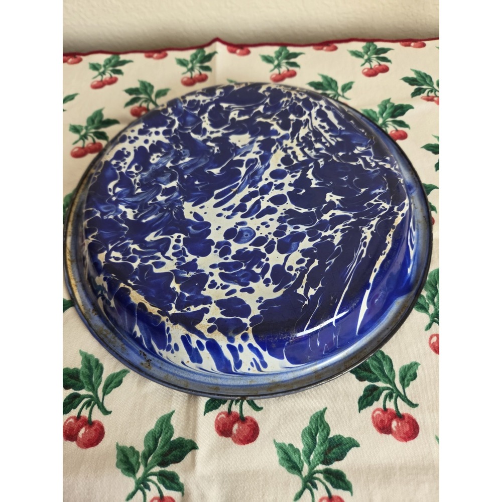 Vtg Enamelware Graniteware Blue & White Splatterware Swirl 9" Pie Pan Plate Dish